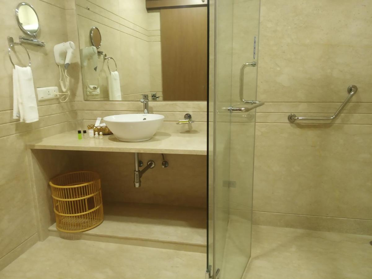 Kiscol Grands Hotel Coimbatore Luaran gambar