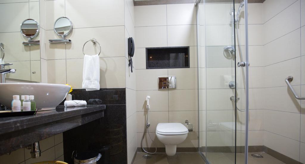 Kiscol Grands Hotel Coimbatore Luaran gambar
